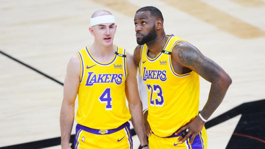 Lakers confident Alex Caruso re-signs in free agency because he loves  playing with LeBron James, per report - CBSSports.com