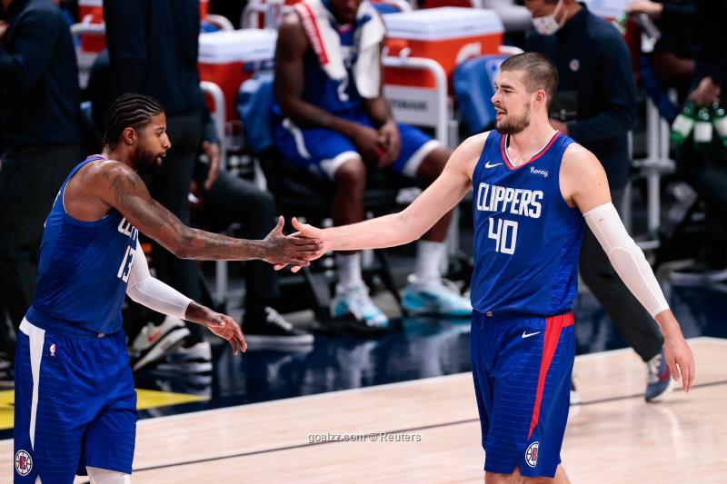 Clippers show a new mental fortitude forged from playoff disaster
