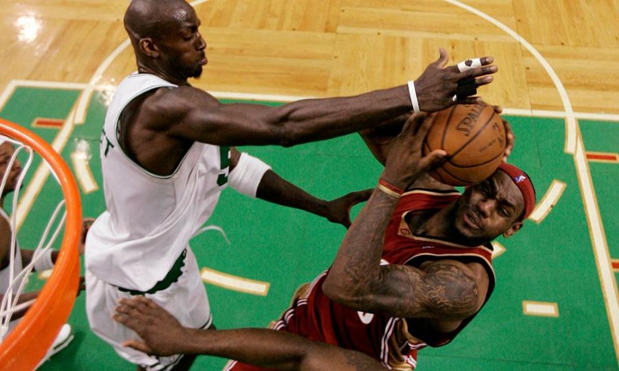 Jokic的MVP有水分?非也,近18年MVP賽季奪冠僅有詹皇和柯瑞!-黑特籃球-NBA新聞影音圖片分享社區
