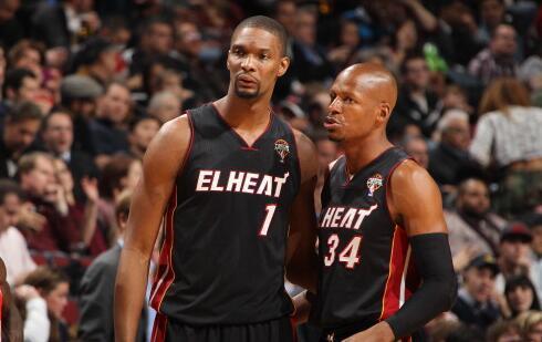 韋德Bosh揭秘熱火三巨頭始末!三人密謀各隊利弊權衡,僅熱火佔據優勢!-黑特籃球-NBA新聞影音圖片分享社區