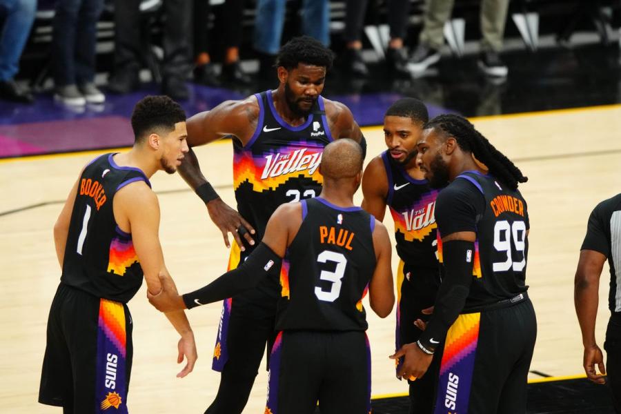 Suns All-NBA guard Chris Paul is BACK for Game 3 - Bright Side Of The Sun