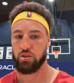 手感依舊!Klay Thompson曬背投三分命中影片,並致敬喜劇演員-黑特籃球-NBA新聞影音圖片分享社區