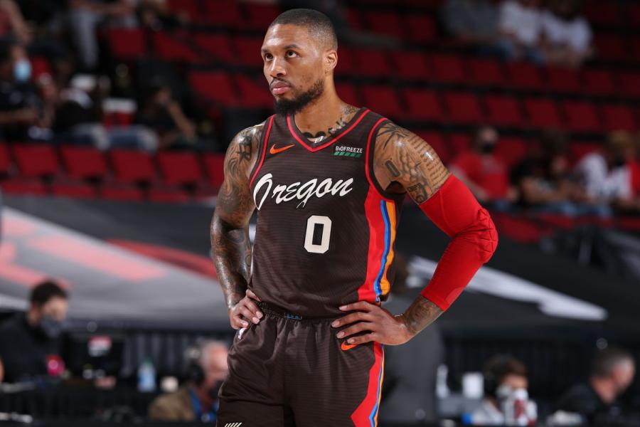 Damian Lillard Probably Won&#39;t Go Anywhere Right Now - Blazer&#39;s Edge