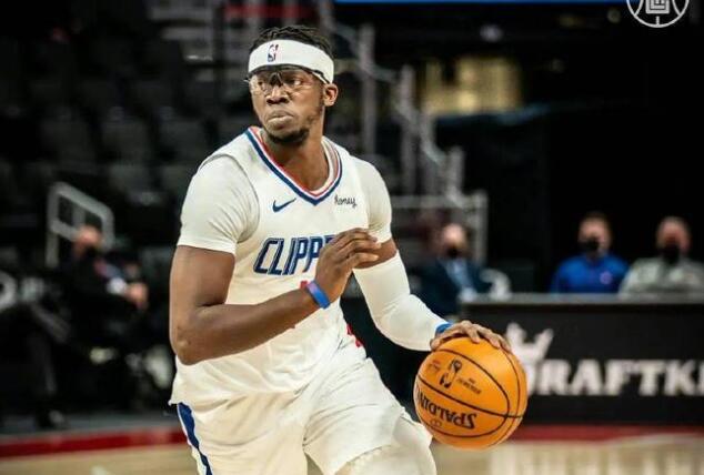 索要上億合同留著有何用？美媒為湖人列五大Schroder替身：羅斯僅倒數第二！-黑特籃球-NBA新聞影音圖片分享社區