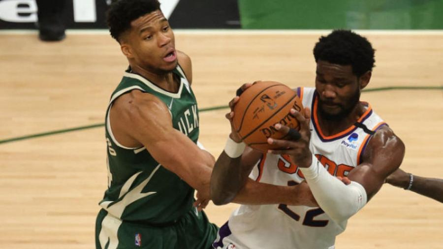 Deandre Ayton leads Suns with 16 points in 1st half of NBA Finals&#39; Game 3