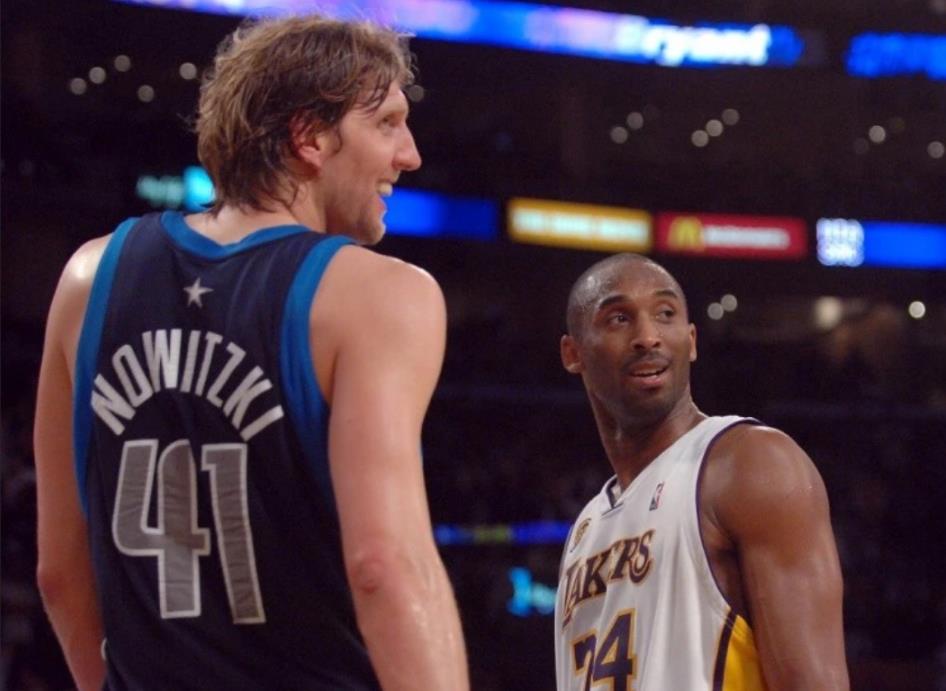 Kobe職業生涯53次遇到Nowitzki,場均可以砍下25+6+5,那麼德佬是什麼表現?-黑特籃球-NBA新聞影音圖片分享社區