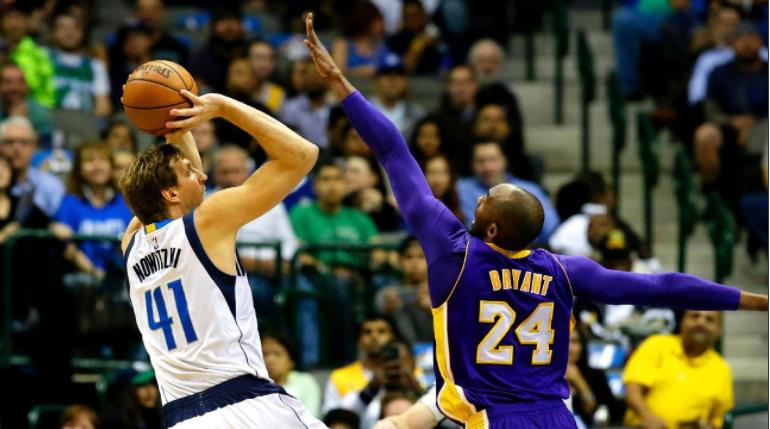 Kobe職業生涯53次遇到Nowitzki,場均可以砍下25+6+5,那麼德佬是什麼表現?-黑特籃球-NBA新聞影音圖片分享社區