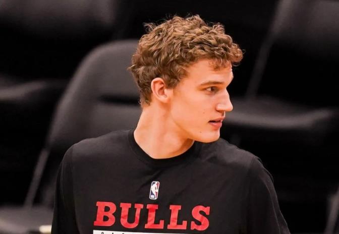 拒絕千萬年薪!半個月了,空間型內線還是沒人要?-黑特籃球-NBA新聞影音圖片分享社區