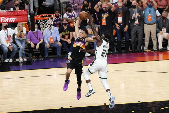 杜蘭特盛讚Holiday:他是防守最好的後衛!Lillard:我非常認同!-黑特籃球-NBA新聞影音圖片分享社區