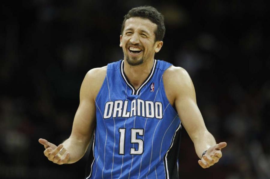 Clippers officially sign free agent Hedo Turkoglu - Los Angeles Times