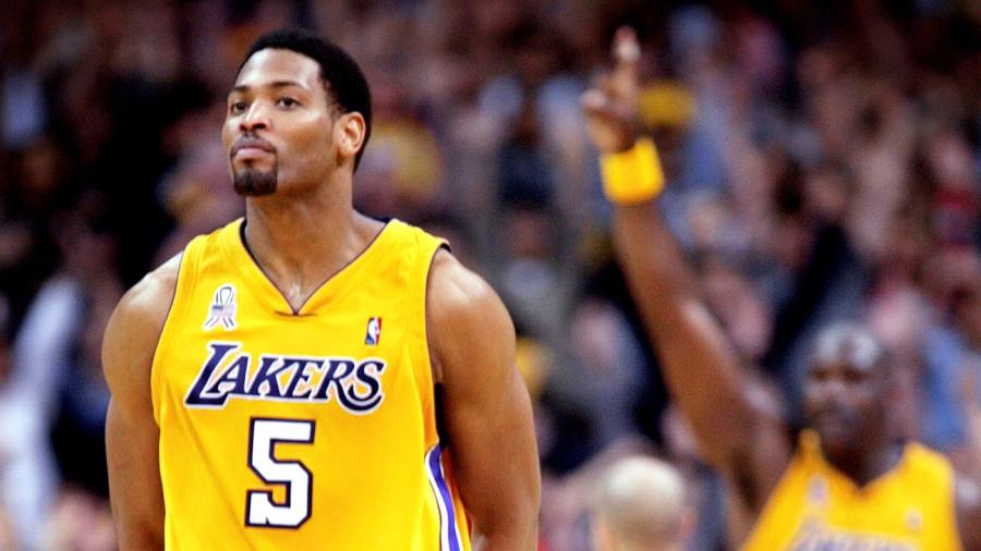 NBArank Best Playoff Vines: Robert Horry hits buzzer-beating 3 for Los  Angeles Lakers
