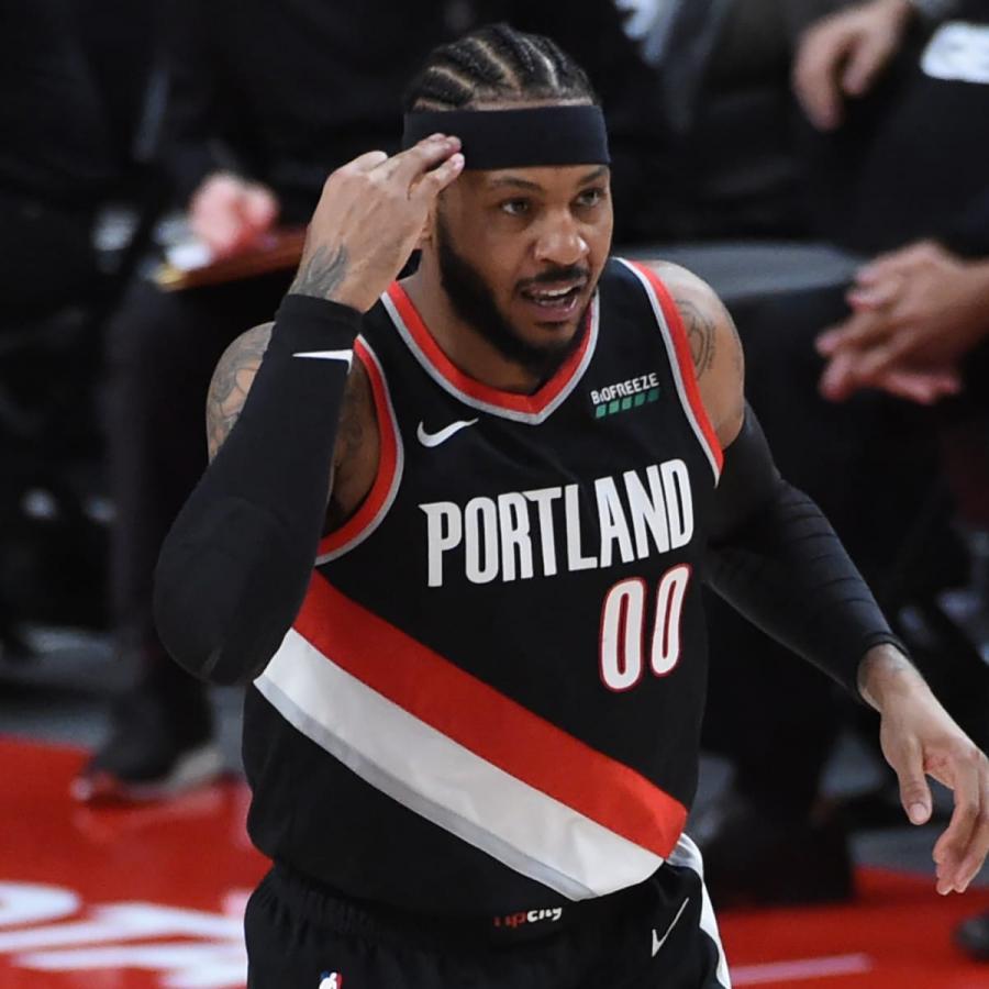Carmelo Anthony Leaves Heartfelt Farewell to Blazers and Portland -  Portland Trail Blazers News, Analysis, Highlights and More From Sports  Illustrated