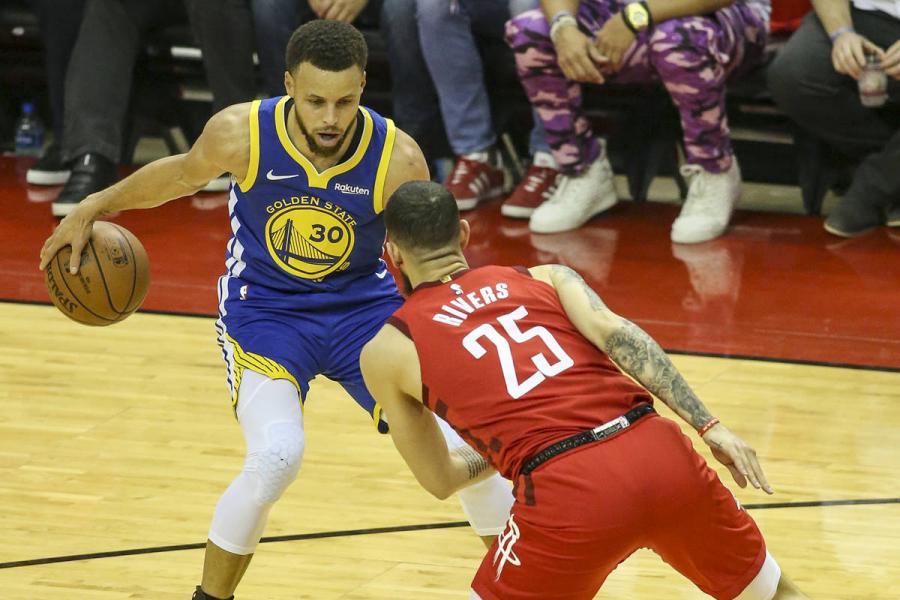 Curry rebounds, but Warriors can&#39;t as Rockets even series - The San Francisco Examiner