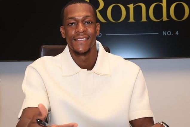 湖人官宣簽約Rondo!新賽季改穿4號球衣,設立目標:奪冠+遊行!-黑特籃球-NBA新聞影音圖片分享社區