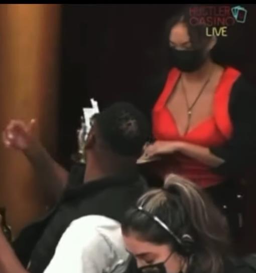 皮尔斯太鸡巴骚了