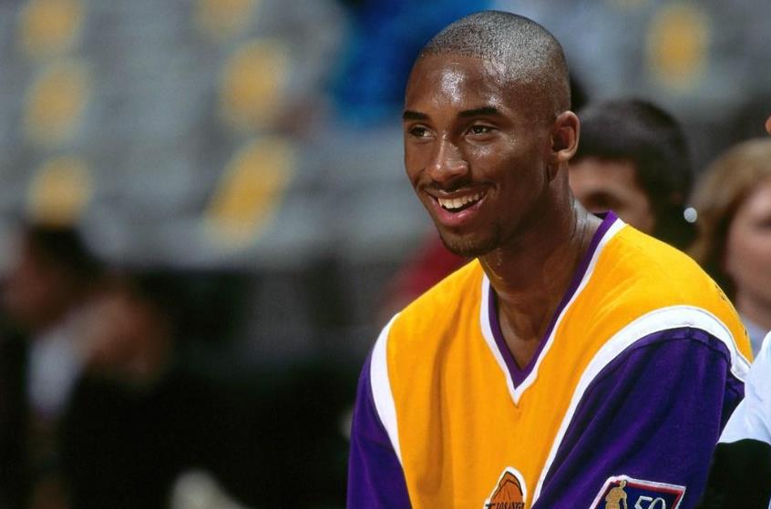 2000年是歐尼爾單核奪冠?看了21歲Kobe的表現,你就明白了!-黑特籃球-NBA新聞影音圖片分享社區