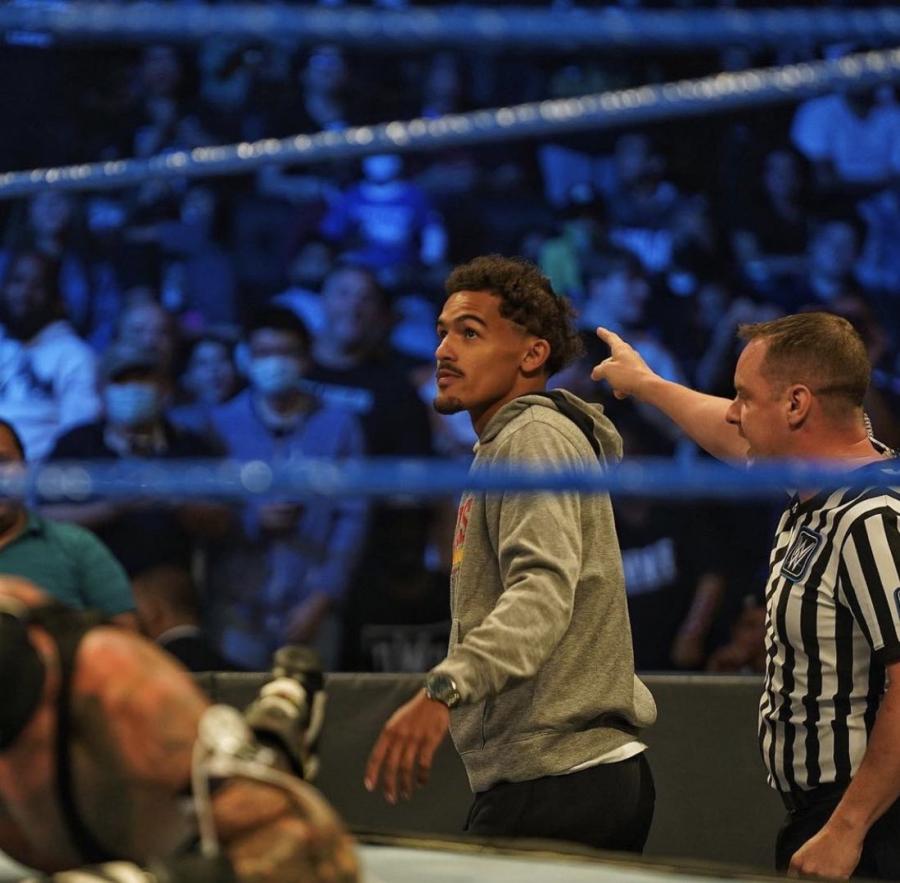 紐約公敵！特雷楊現身WWE娛樂賽被狂噓，瘋狂攻擊選手遭驅逐