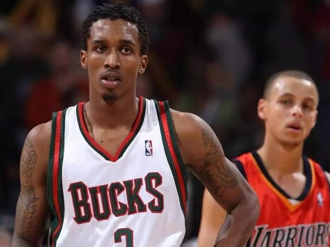 128天,共計19萬次投籃,僅僅換來一場巔峰,28歲就無奈離開NBA!-黑特籃球-NBA新聞影音圖片分享社區