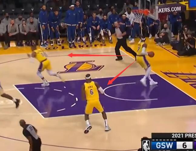 【影片】火爆瓜哥誰敢惹？安東尼搶籃板再度爆粗：**給我滾開！身後卻是威少和詹姆斯…-黑特籃球-NBA新聞影音圖片分享社區