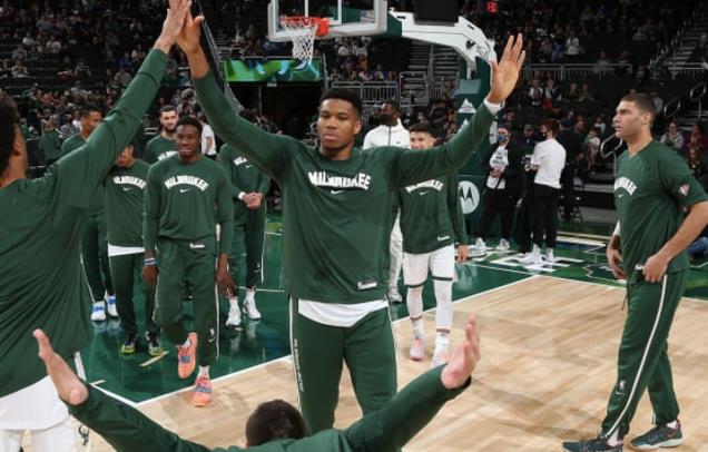 NBA官方首期球隊實力榜!公鹿力壓群雄排第一,湖人第五勇士僅第十!-黑特籃球-NBA新聞影音圖片分享社區