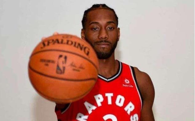揭開真相!NBA單手抓球曾經非常流行,為什麼現在好像失傳了?-黑特籃球-NBA新聞影音圖片分享社區