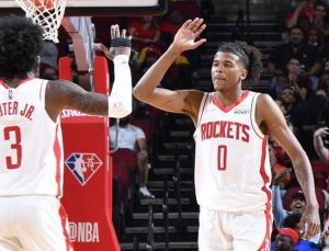 Kevin Porter Jr.:我的經驗讓我能夠領導Jalen Green,他是我的小兄弟-黑特籃球-NBA新聞影音圖片分享社區