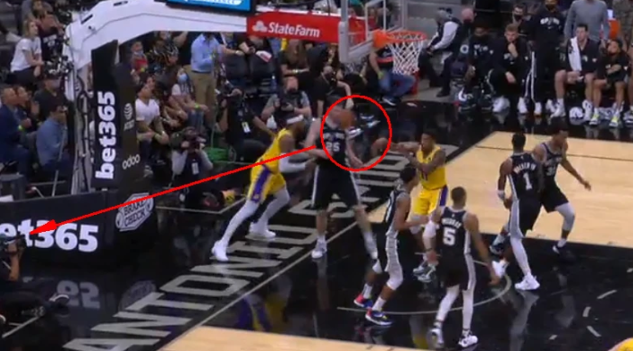 湖人馬刺裁判報告出爐！兩次漏判湖人獲利：Monk延誤比賽+甜瓜犯規！-黑特籃球-NBA新聞影音圖片分享社區