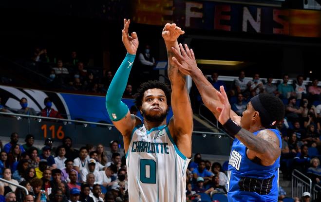 5顆三分轟31分，帶隊4勝1負，頂薪+MIP他都要，他剛獲得週最佳！（影）-黑特籃球-NBA新聞影音圖片分享社區