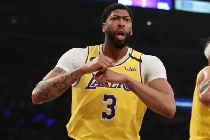 熱身賽慘遭五連敗，沃格爾表示一眉哥打中鋒沒好處，一眉哥表示反對！-黑特籃球-NBA新聞影音圖片分享社區