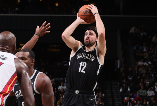 【影片】這一項上我是球隊老大！Harris飆中生涯第814記三分，超越前輩Kidd成隊史第一人！-黑特籃球-NBA新聞影音圖片分享社區