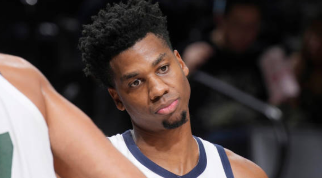 錯失200多億是一種什麼樣的體驗?32歲中鋒自曝曾投資柴犬幣,賣後卻暴漲讓他很難受!-黑特籃球-NBA新聞影音圖片分享社區