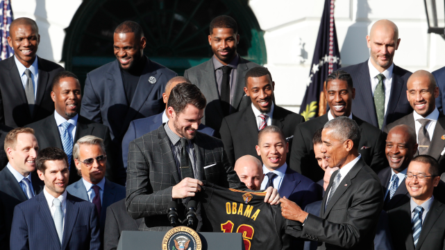 公鹿計劃11月9日訪問白宮!此前4屆冠軍均未前往,去年湖人被迫取消!-黑特籃球-NBA新聞影音圖片分享社區