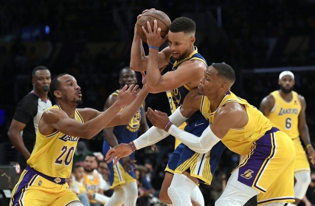 名記解析湖人新輪換!第四核心已確立,Bradley將搶一人時間?-黑特籃球-NBA新聞影音圖片分享社區