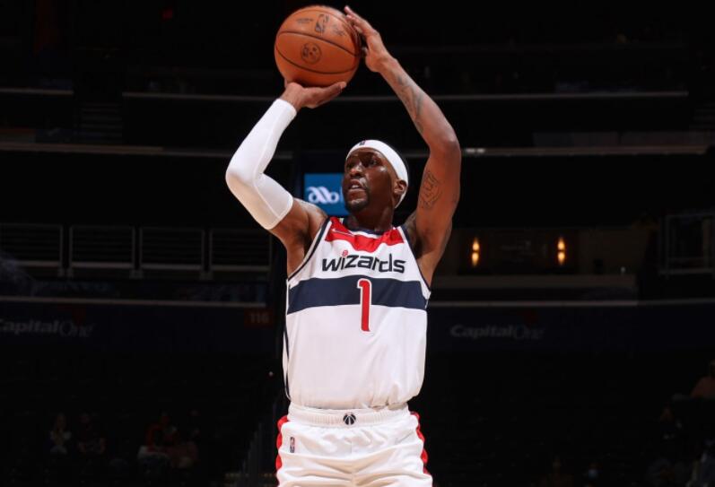 合砍56分12板!湖人三棄將爆發,巫師主帥激將法奏效,Beal低迷也不輸對手!(影)-黑特籃球-NBA新聞影音圖片分享社區