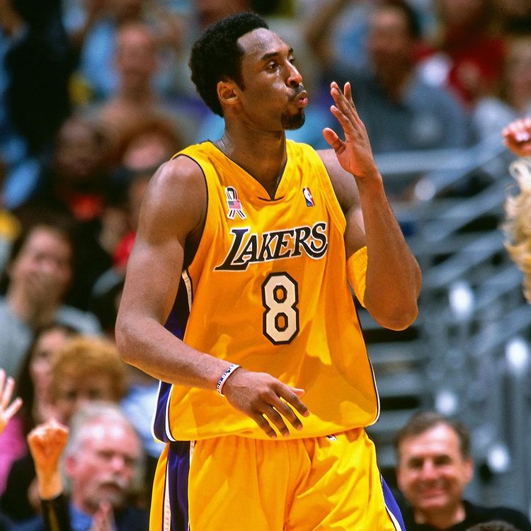 06年Kobe例行賽場均35.4分,是聯盟得分王,那他季後賽表現如何?-黑特籃球-NBA新聞影音圖片分享社區
