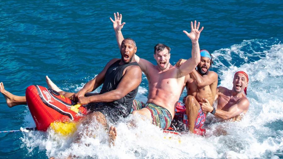 Spurs legends team up for own summer boat photo | NBA.com
