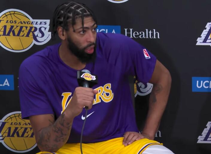 湖人末節為何被減了兩分?官方出錯卻讓湖人背鍋,差點因此輸掉比賽!-黑特籃球-NBA新聞影音圖片分享社區