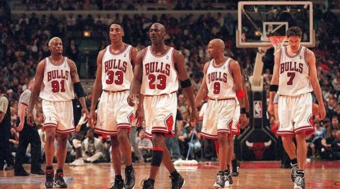 皮本炮轟喬丹：他拍《最後之舞》是為了展示自己比詹姆斯更出色，而我只是他的工具人！-黑特籃球-NBA新聞影音圖片分享社區