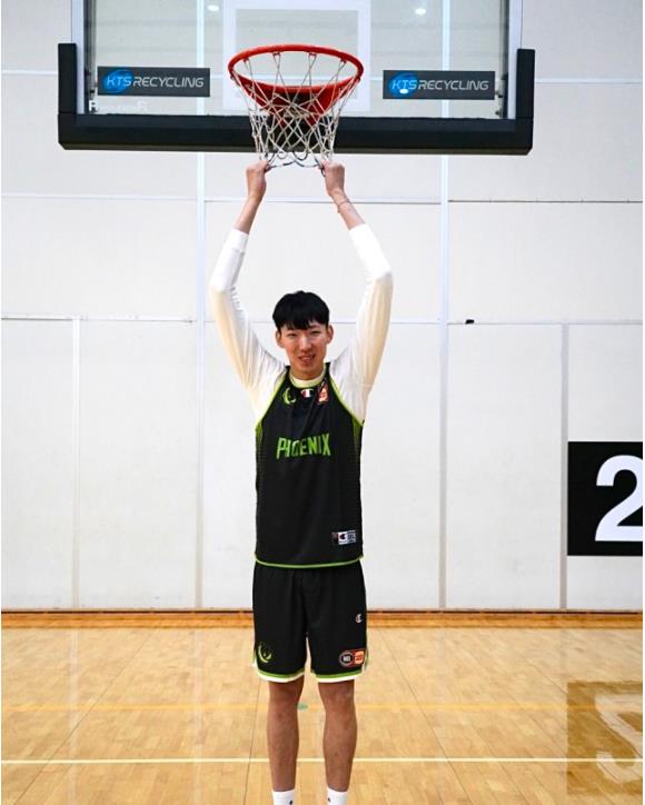 【影片】面子給到位！NBL官網發佈周琦訓練灌籃影片：我們能看一整天！-黑特籃球-NBA新聞影音圖片分享社區