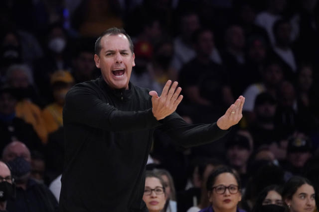 湖人末節為何被減了兩分?官方出錯卻讓湖人背鍋,差點因此輸掉比賽!-黑特籃球-NBA新聞影音圖片分享社區