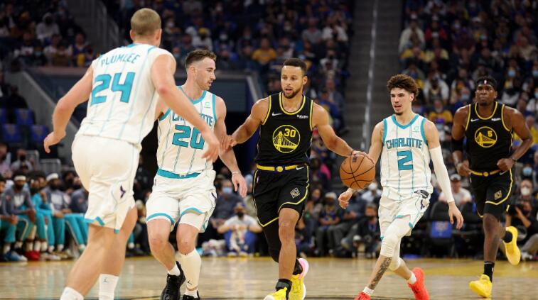 我才是「真Curry」!Poole單場轟下31分,7顆三分帶領勇士逆轉,柯瑞15分也能贏!(影)-黑特籃球-NBA新聞影音圖片分享社區