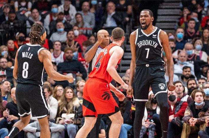 時隔2年，杜蘭特重返傷心地！砍31+7+7後表态：上一次在這里打球時遭遇生涯低谷！-黑特籃球-NBA新聞影音圖片分享社區