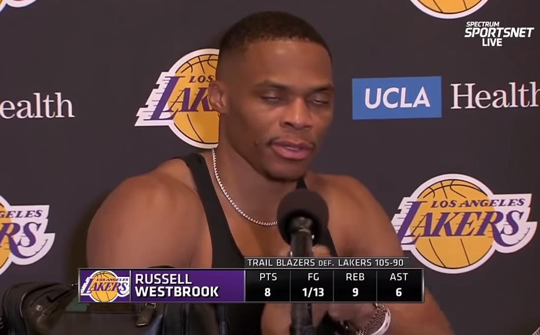 持續低迷飽受非議!威少這一席話讓球迷太心疼,美媒:他的眼里已沒有了光-黑特籃球-NBA新聞影音圖片分享社區