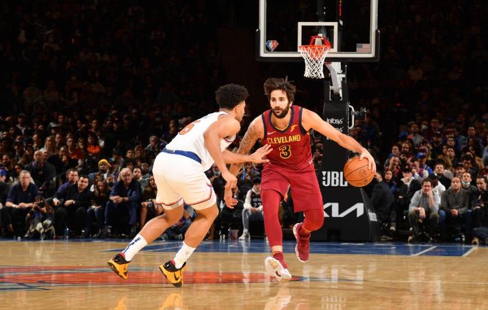 三分球9中8!Rubio化身神射手,暴砍37+10創生涯新高,點燃整個麥迪遜!(影)-黑特籃球-NBA新聞影音圖片分享社區