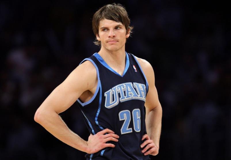 NBA共5人投進2700個三分,對比出場次數,差距比想像大!-黑特籃球-NBA新聞影音圖片分享社區