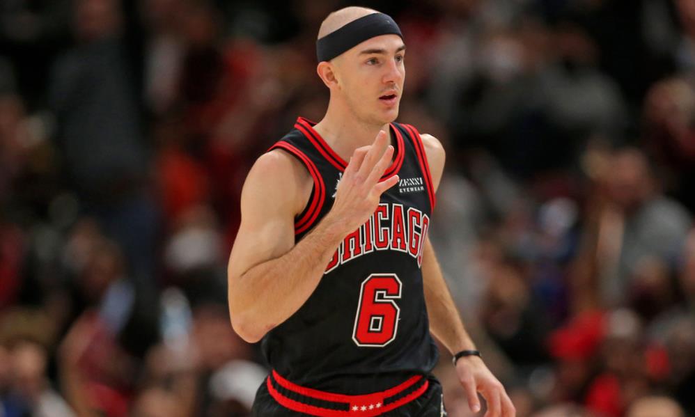 有貓膩?曝詹姆斯經紀公司阻撓湖人留下Caruso,從而簽下他們的客戶小Tucker!-黑特籃球-NBA新聞影音圖片分享社區