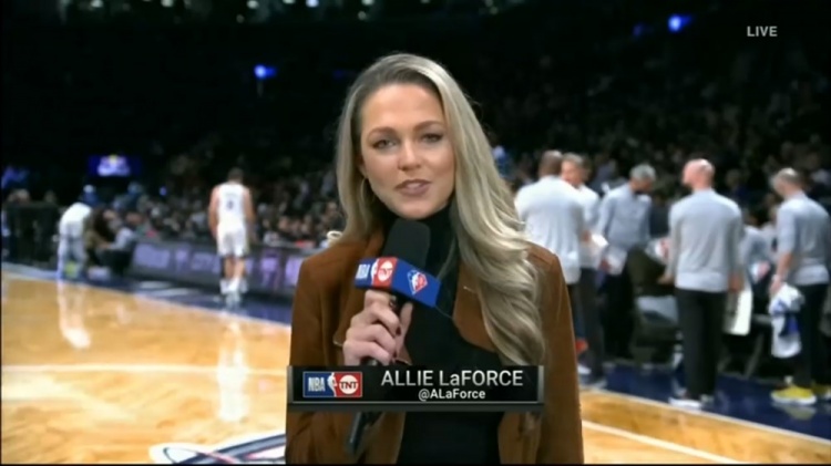 TNT美女記者：湯普森昨日參加了5v5訓練-黑特籃球-NBA新聞影音圖片分享社區