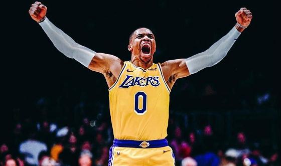 三節落後活塞15分，湖人逆轉真相曝光！威少喊話：我們不會輸-黑特籃球-NBA新聞影音圖片分享社區