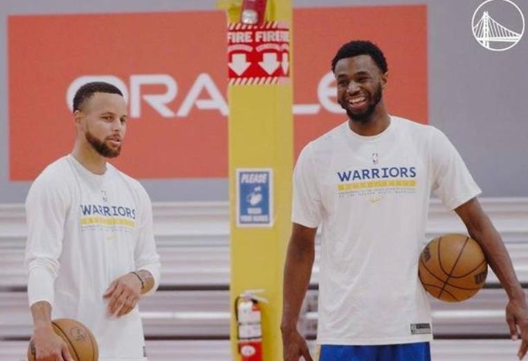 是什麼事改變了Wiggins?Wiggins本人親承:每次賽前Curry都和我說隔扣Towns的事!-黑特籃球-NBA新聞影音圖片分享社區