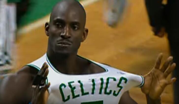 球衣被綠軍退役而不是灰狼？KG：綠軍以冠軍的方式做事情-黑特籃球-NBA新聞影音圖片分享社區